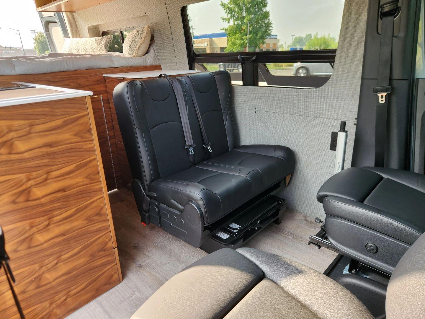 2025 Mercedes-Benz Sprinter 2500