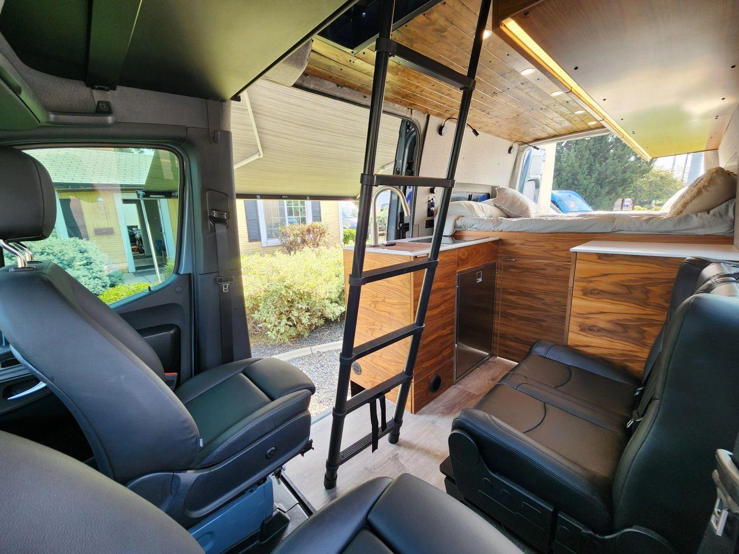 2025 Mercedes-Benz Sprinter 2500