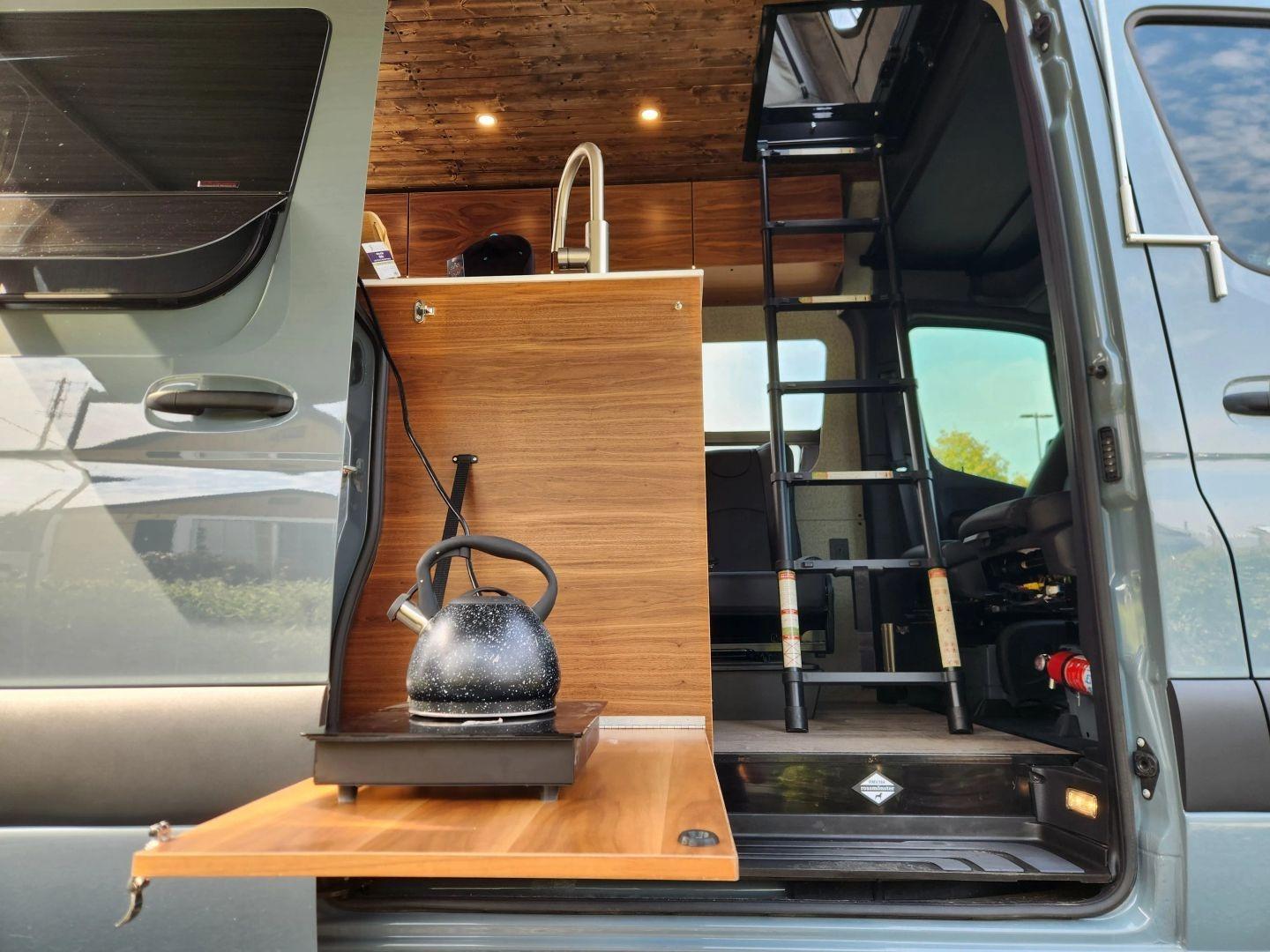 2025 Mercedes-Benz Sprinter 2500