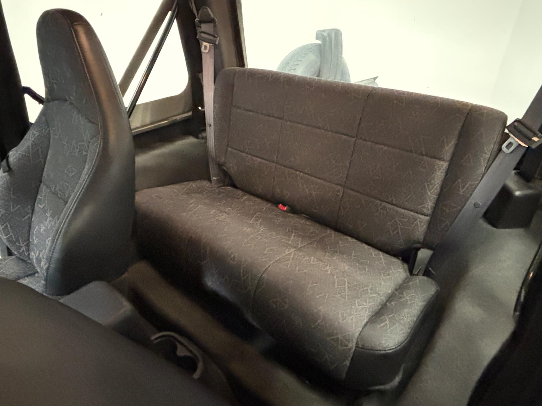 2002 Jeep Wrangler X