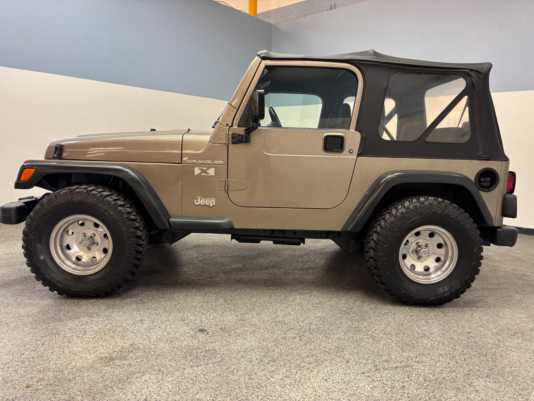 2002 Jeep Wrangler X - 4