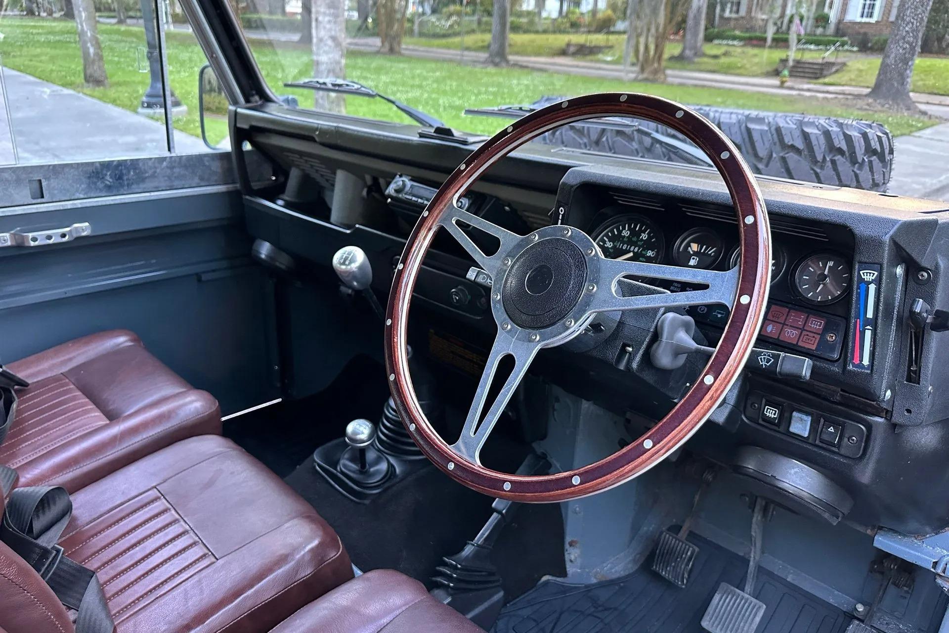 1997 Land Rover Defender 90 - 5
