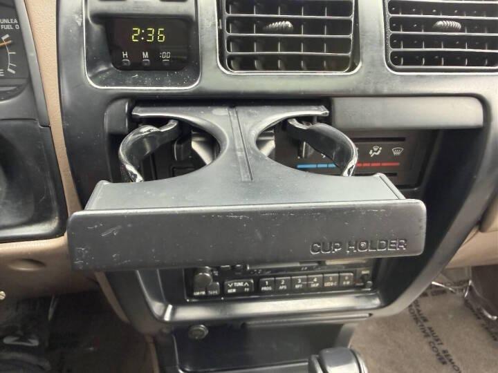 1996 Toyota 4Runner SR5