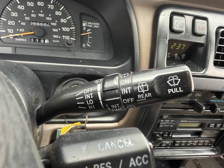 1996 Toyota 4Runner SR5