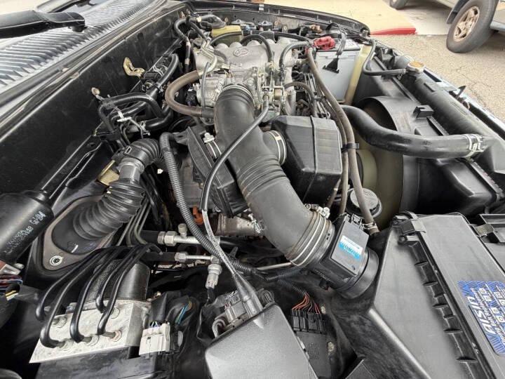 1996 Toyota 4Runner SR5
