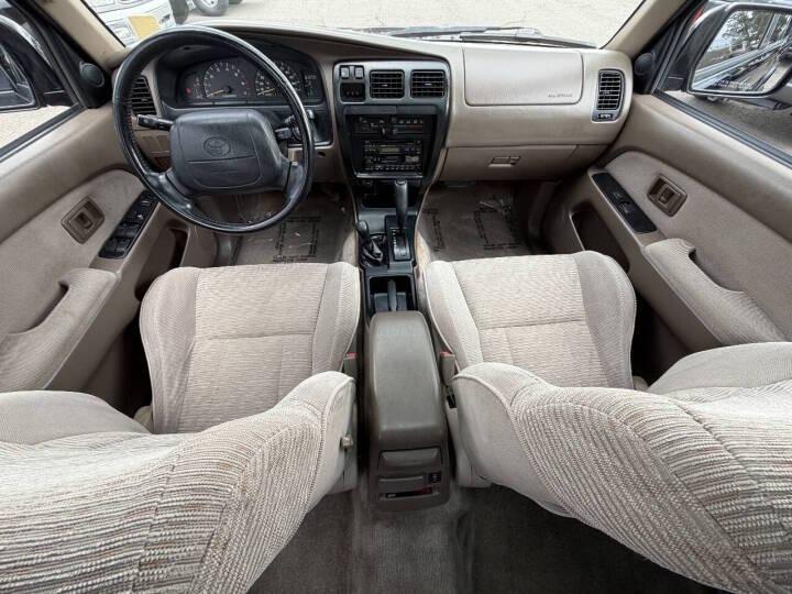 1996 Toyota 4Runner SR5