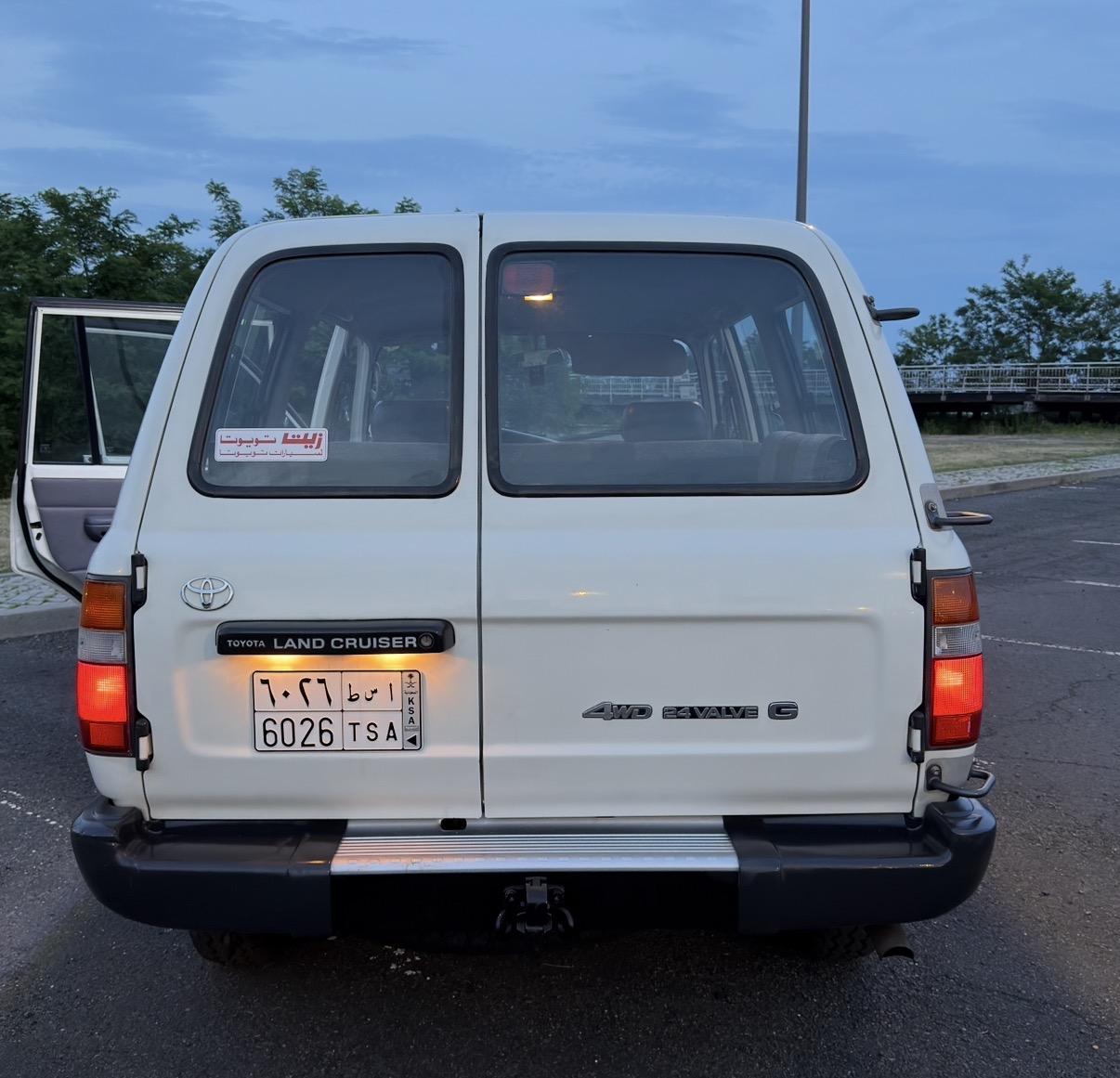 GCC-Spec 1994 Toyota Land Cruiser G