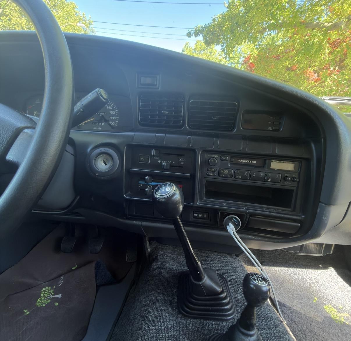 GCC-Spec 1994 Toyota Land Cruiser G