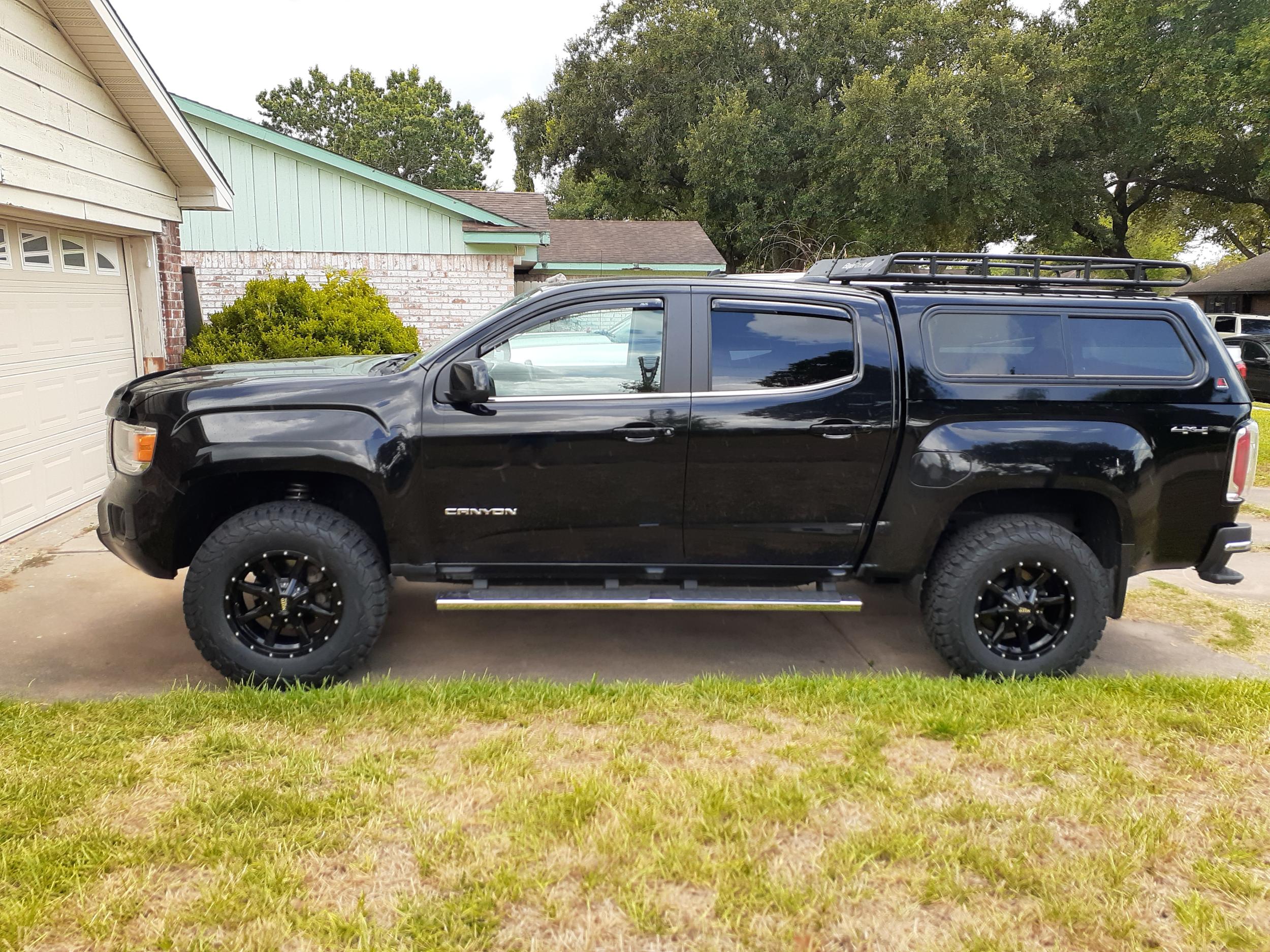 Modified 2019 GMC Canyon SLE - 2
