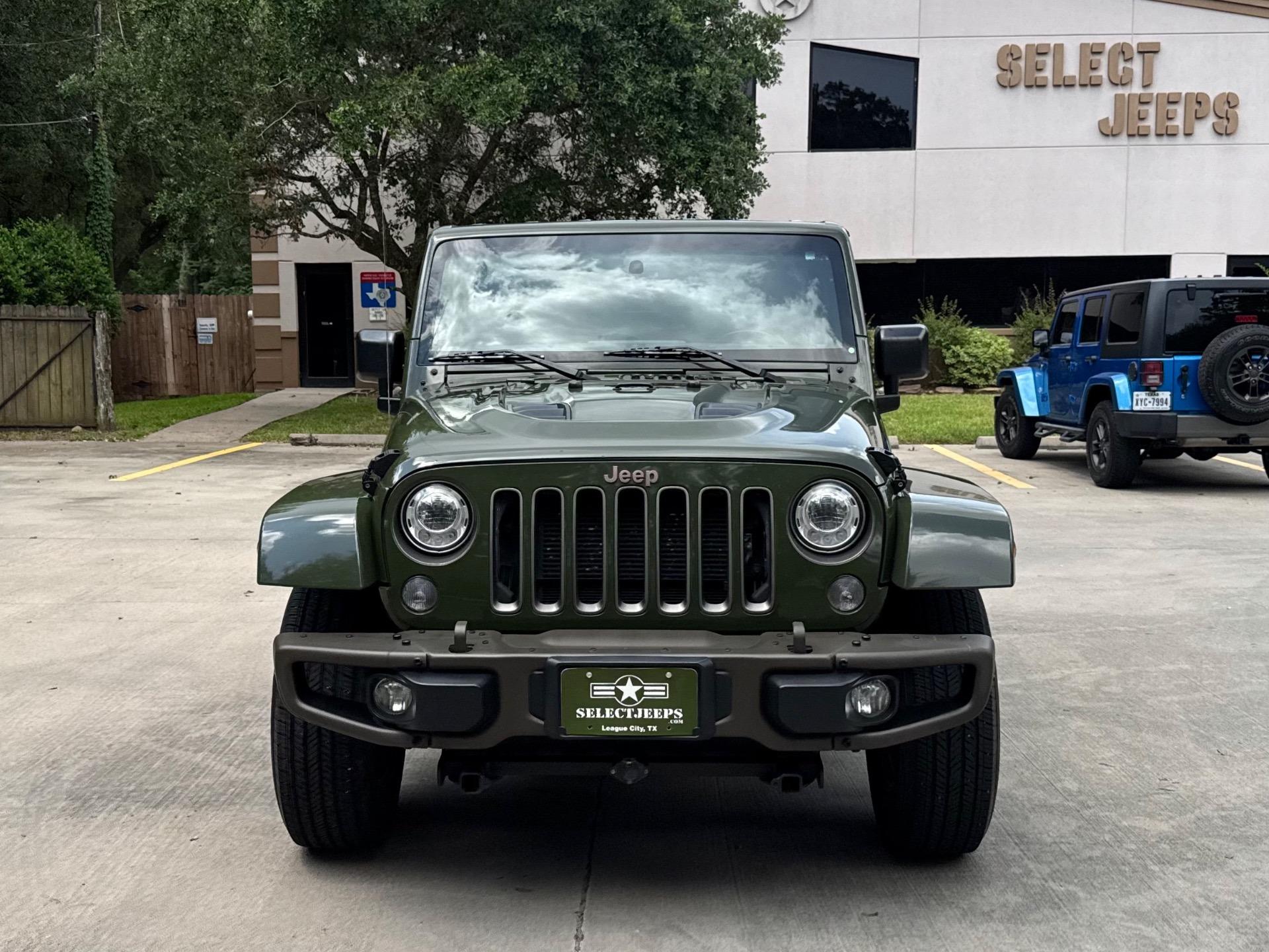 2016 Jeep Wrangler Sahara 75th Anniversary - 5