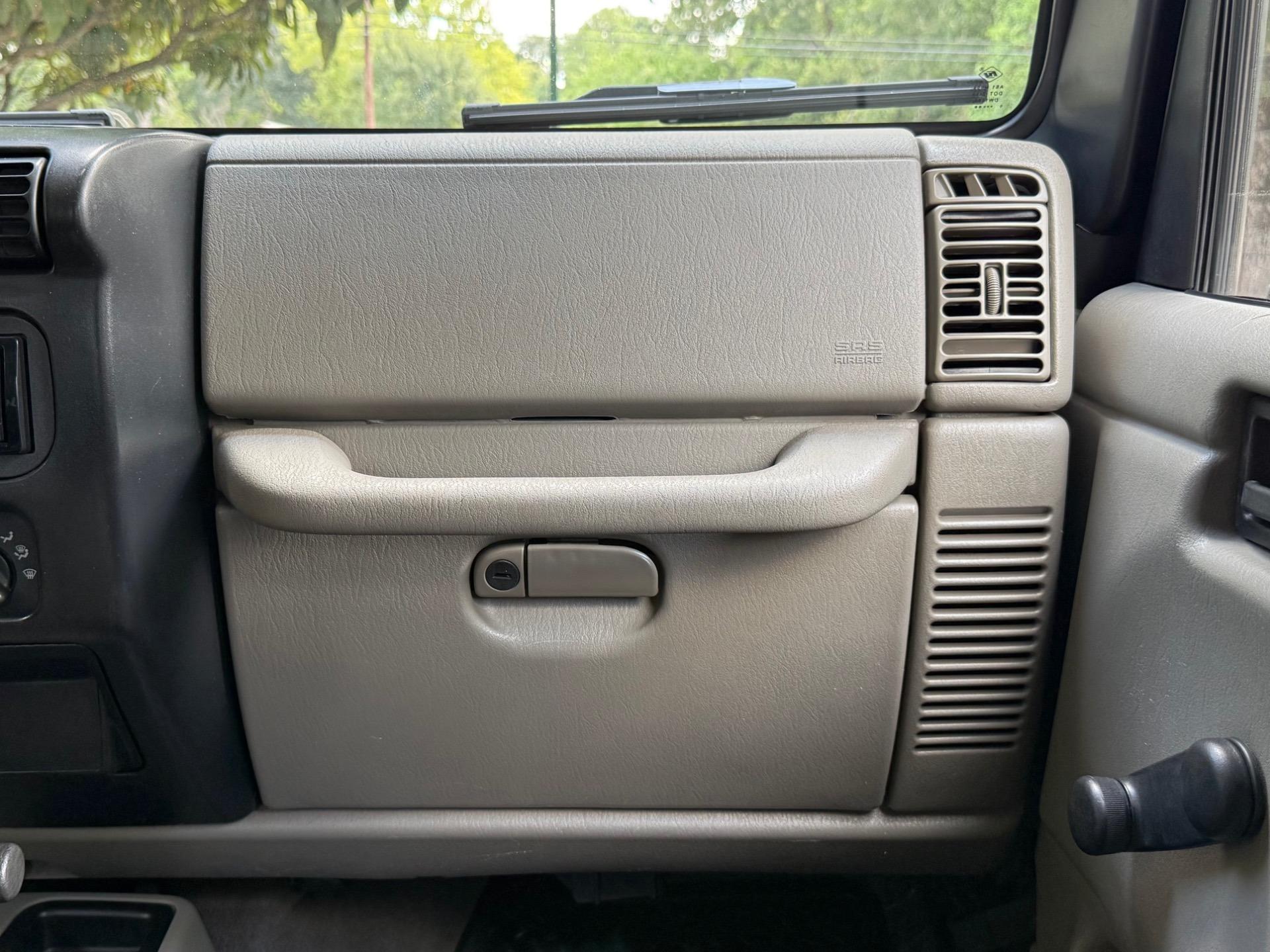 2004 Jeep Wrangler Sahara