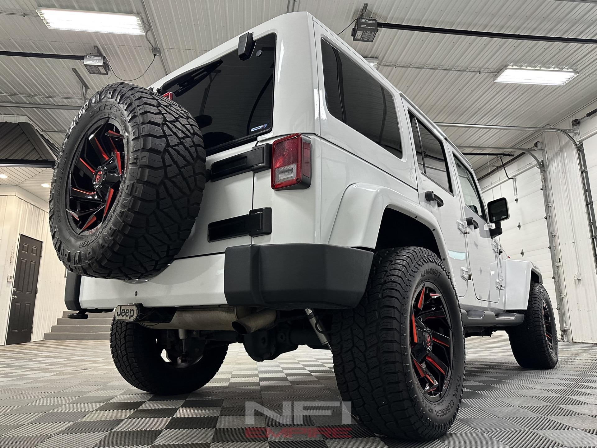 2016 Jeep Wrangler Unlimited Sahara