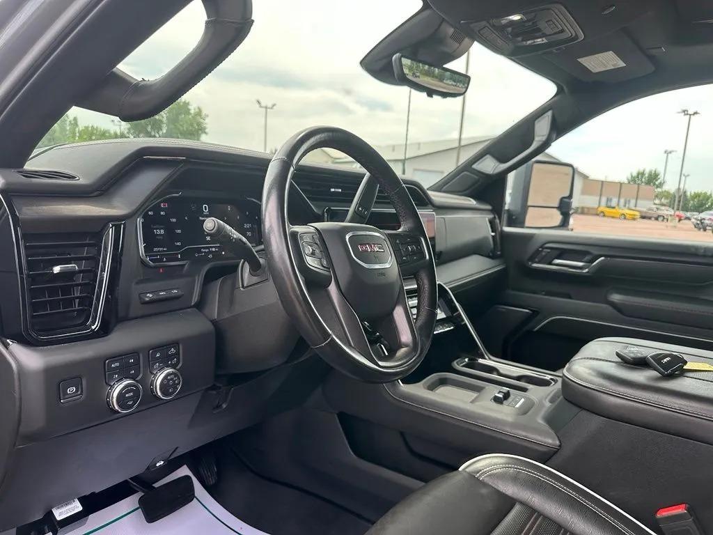 2025 GMC Sierra 2500HD AT4X