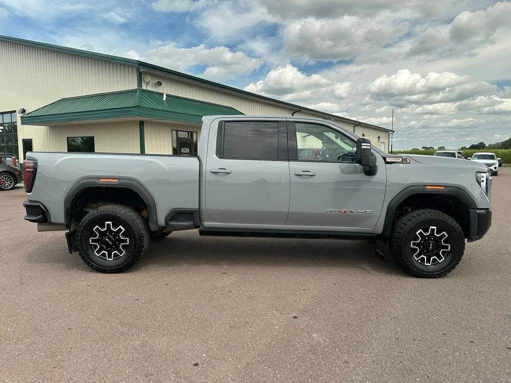 2025 GMC Sierra 2500HD AT4X - 2