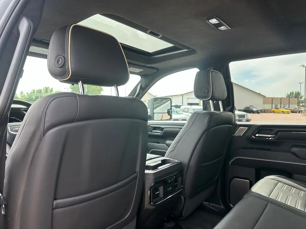 2025 GMC Sierra 2500HD AT4X