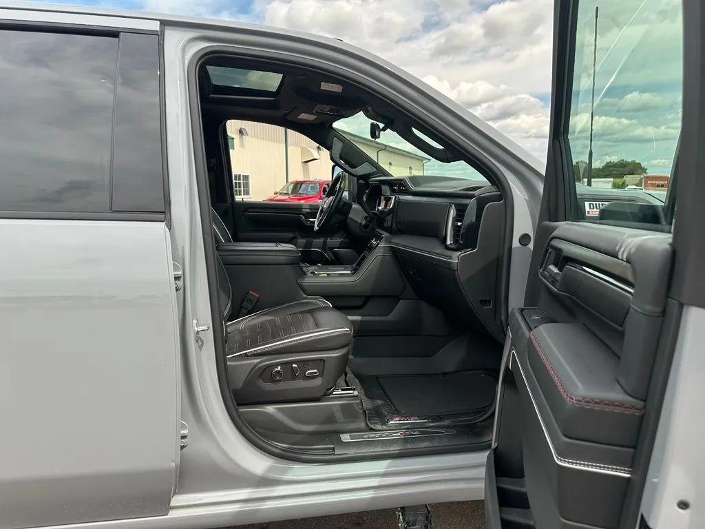 2025 GMC Sierra 2500HD AT4X