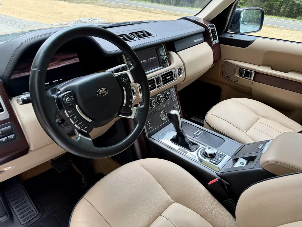 2012 Land Rover Range Rover HSE