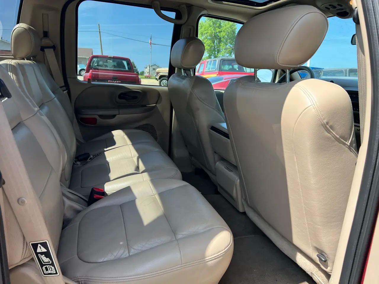 2003 Ford F-150 SuperCrew Lariat
