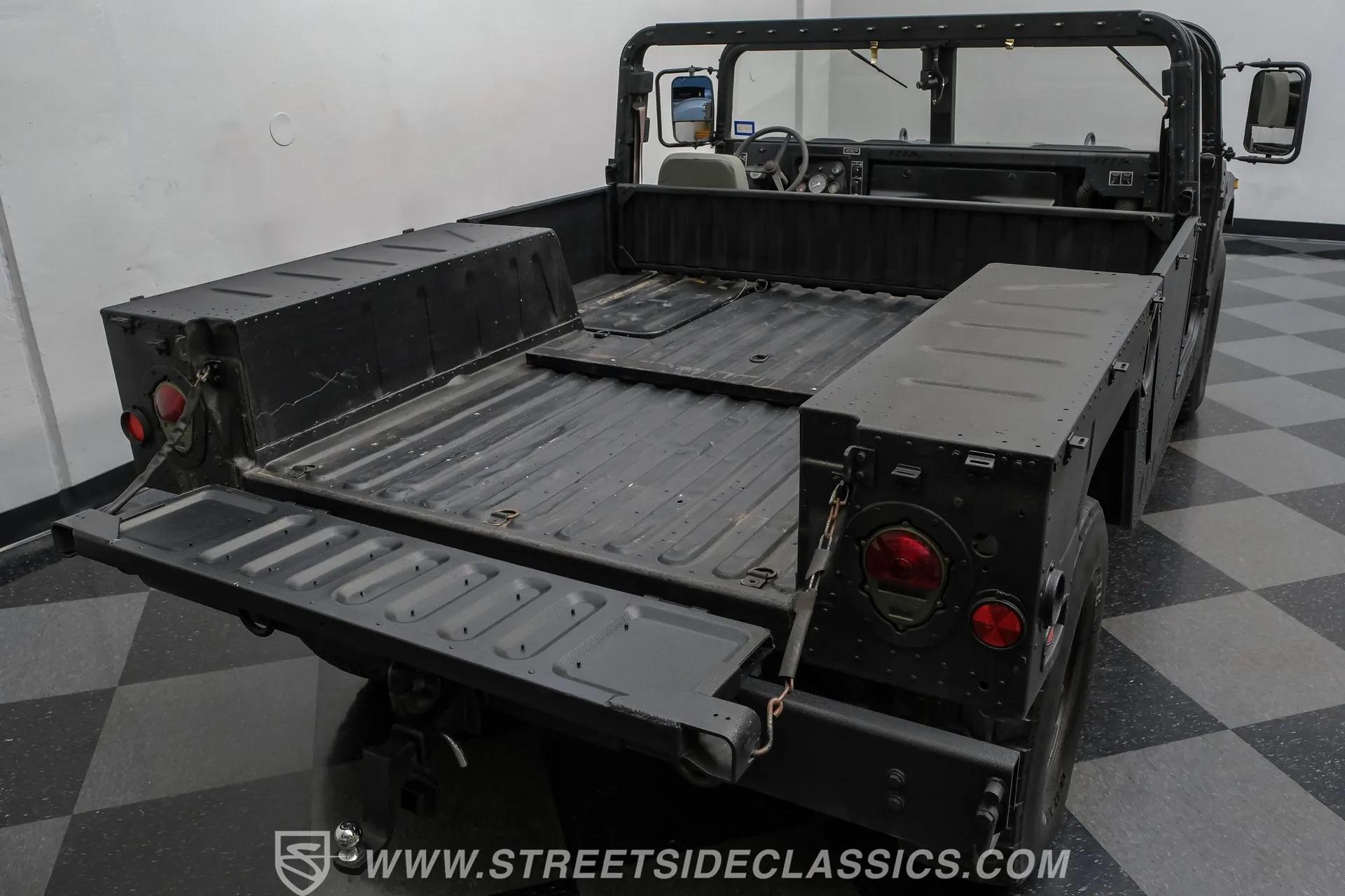 2007 AM General M1097R1 Humvee Pickup