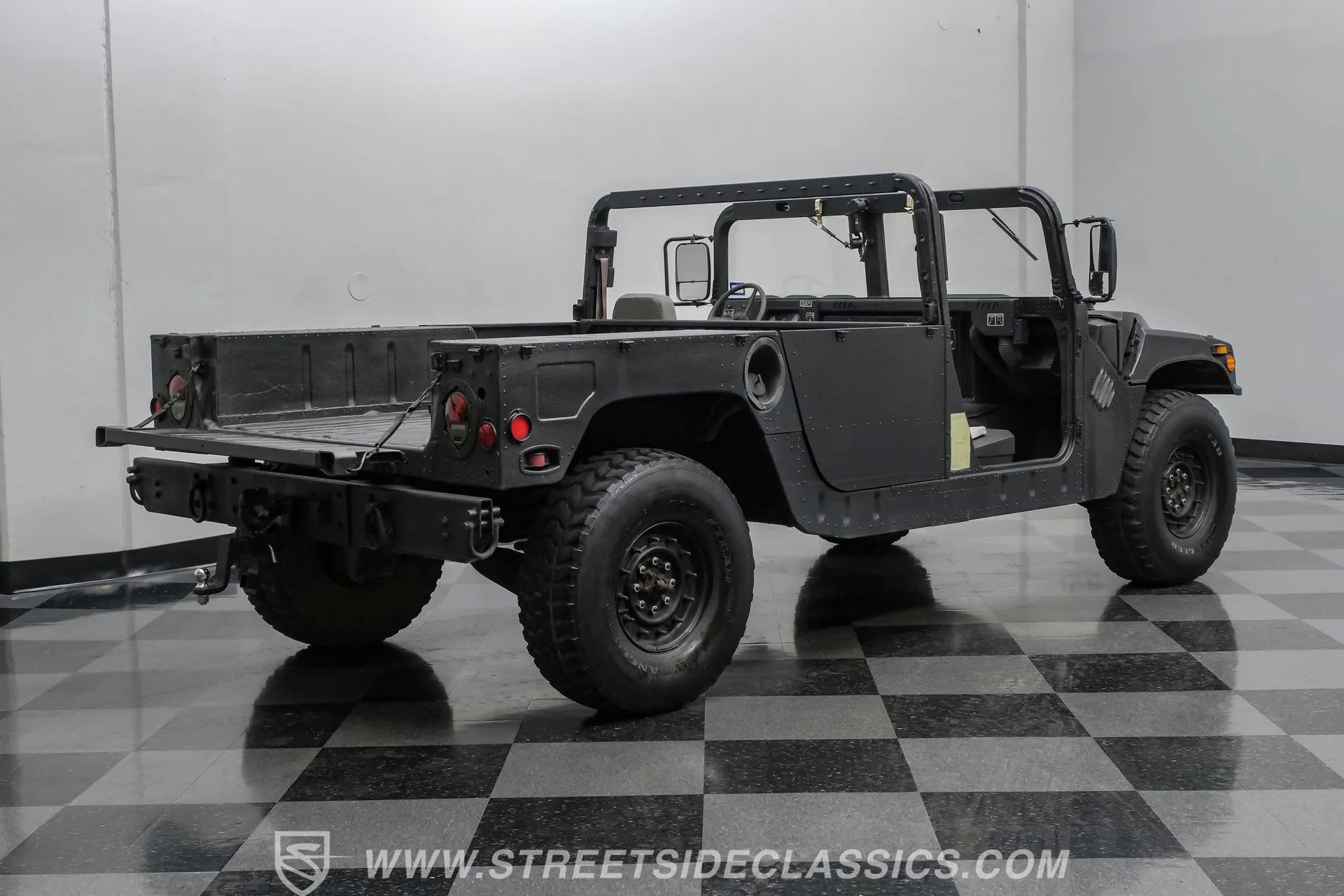 2007 AM General M1097R1 Humvee Pickup