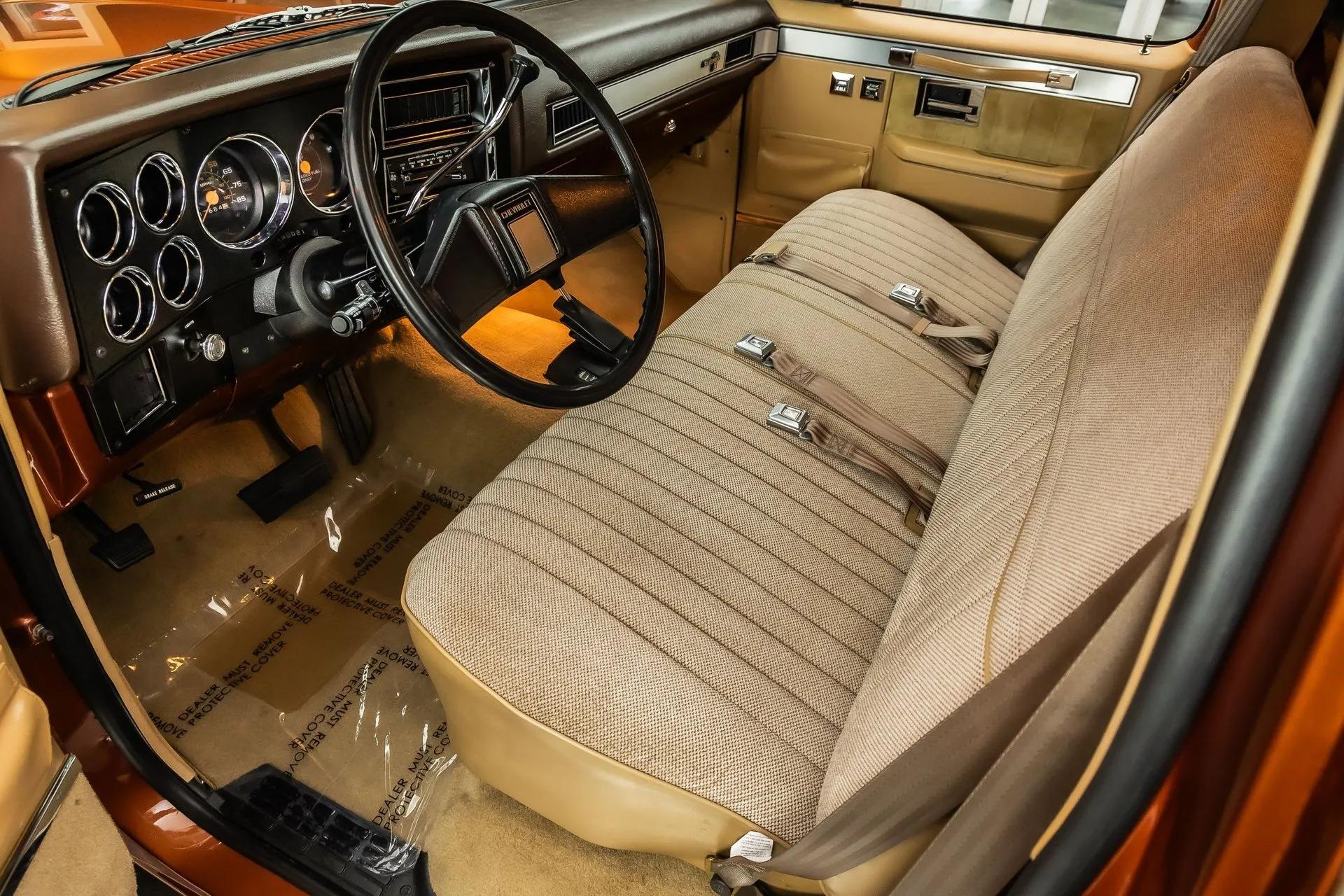 1987 Chevrolet Silverado V20