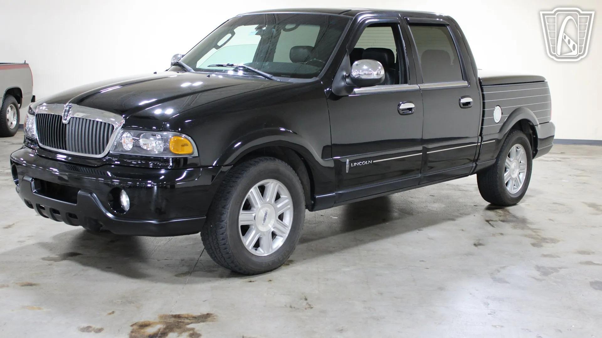 2002 Lincoln Blackwood