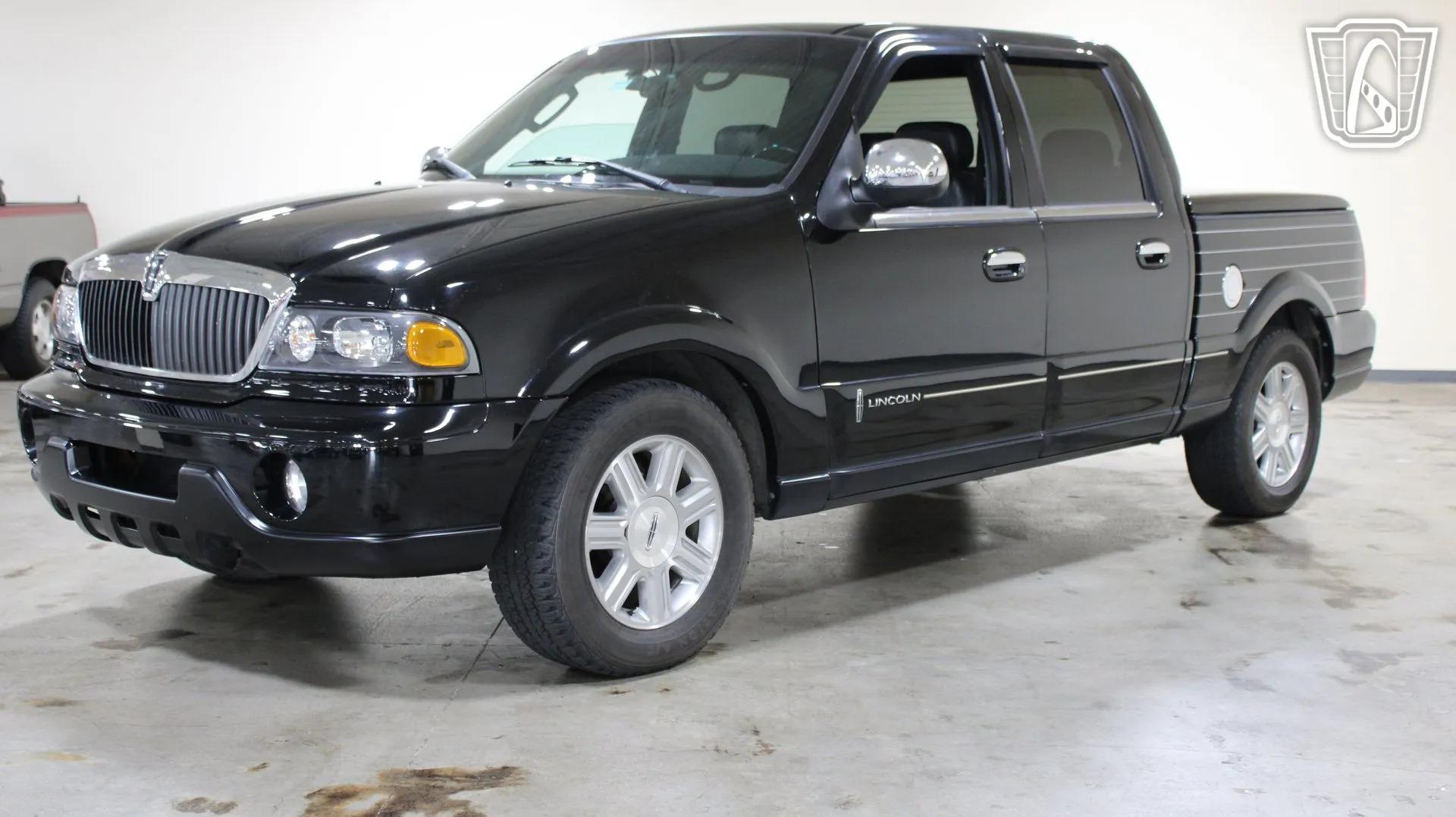 2002 Lincoln Blackwood