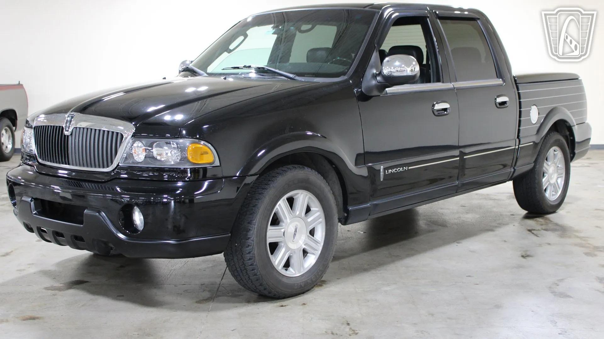 2002 Lincoln Blackwood