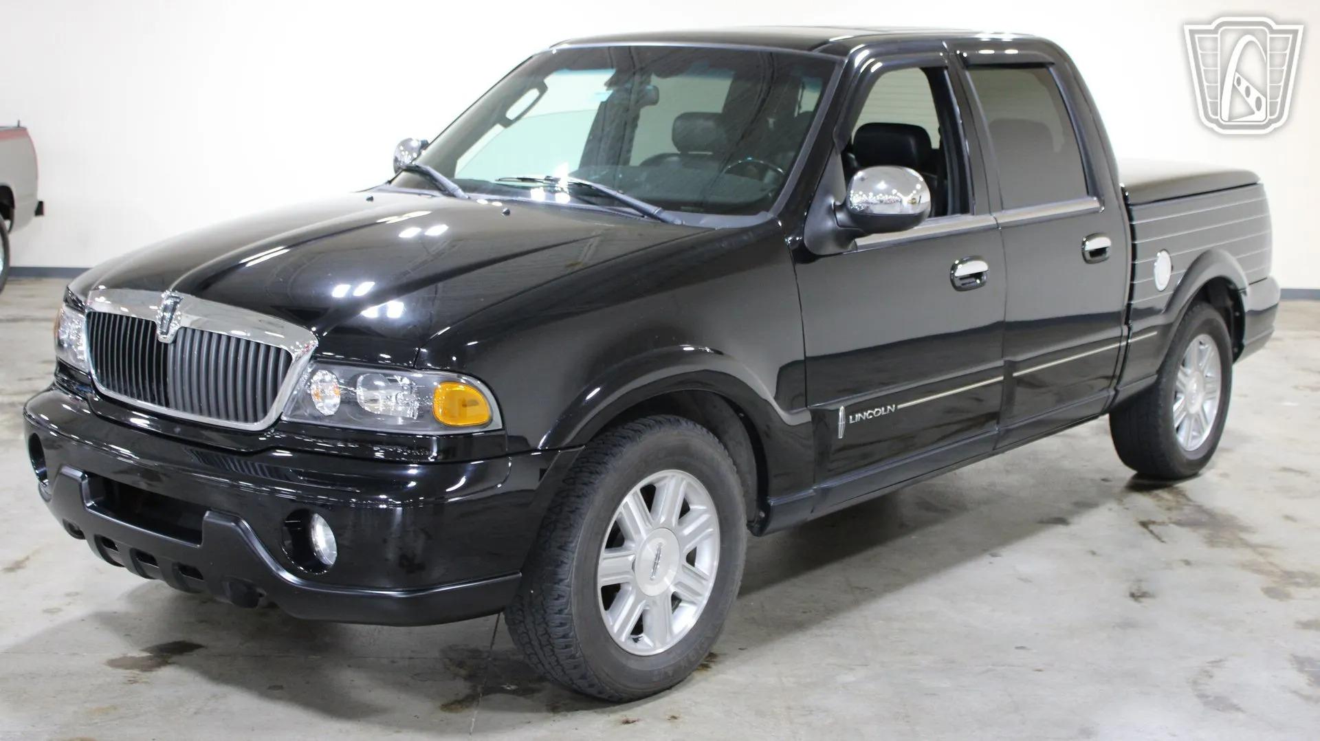 2002 Lincoln Blackwood