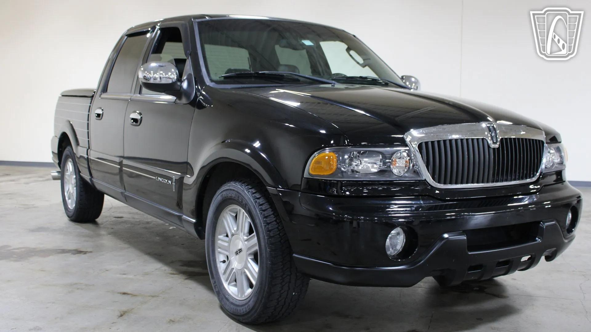 2002 Lincoln Blackwood