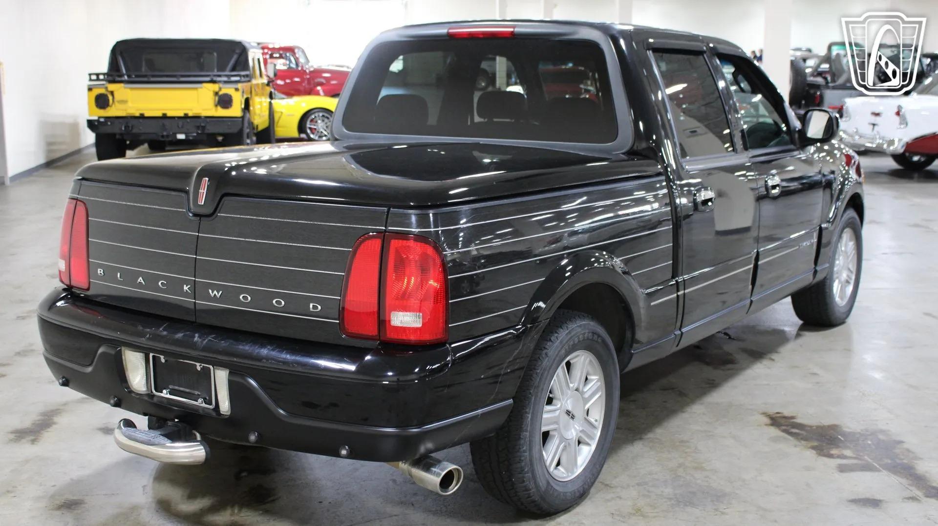 2002 Lincoln Blackwood