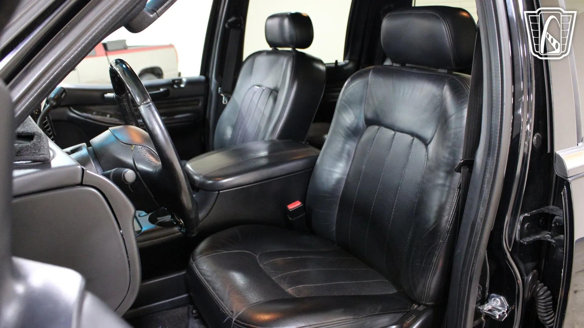 2002 Lincoln Blackwood