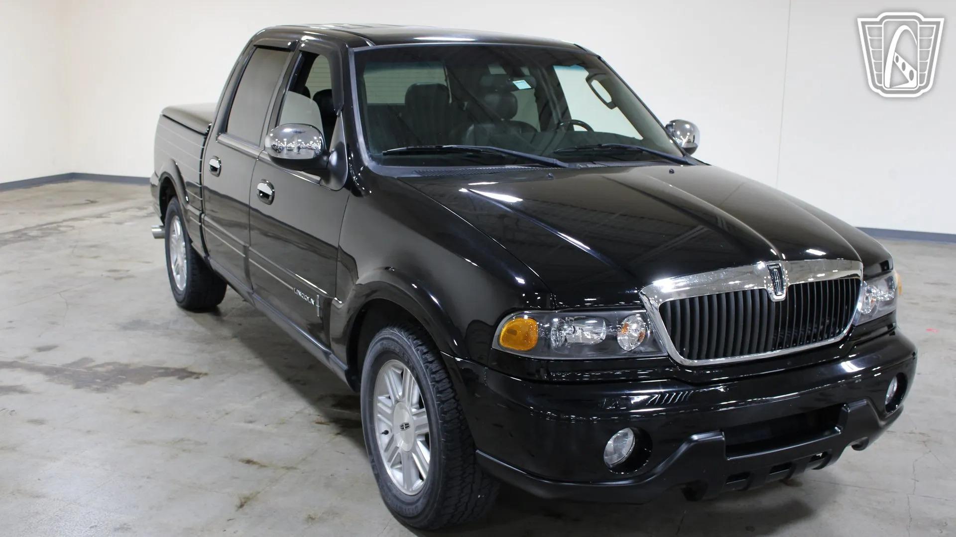 2002 Lincoln Blackwood