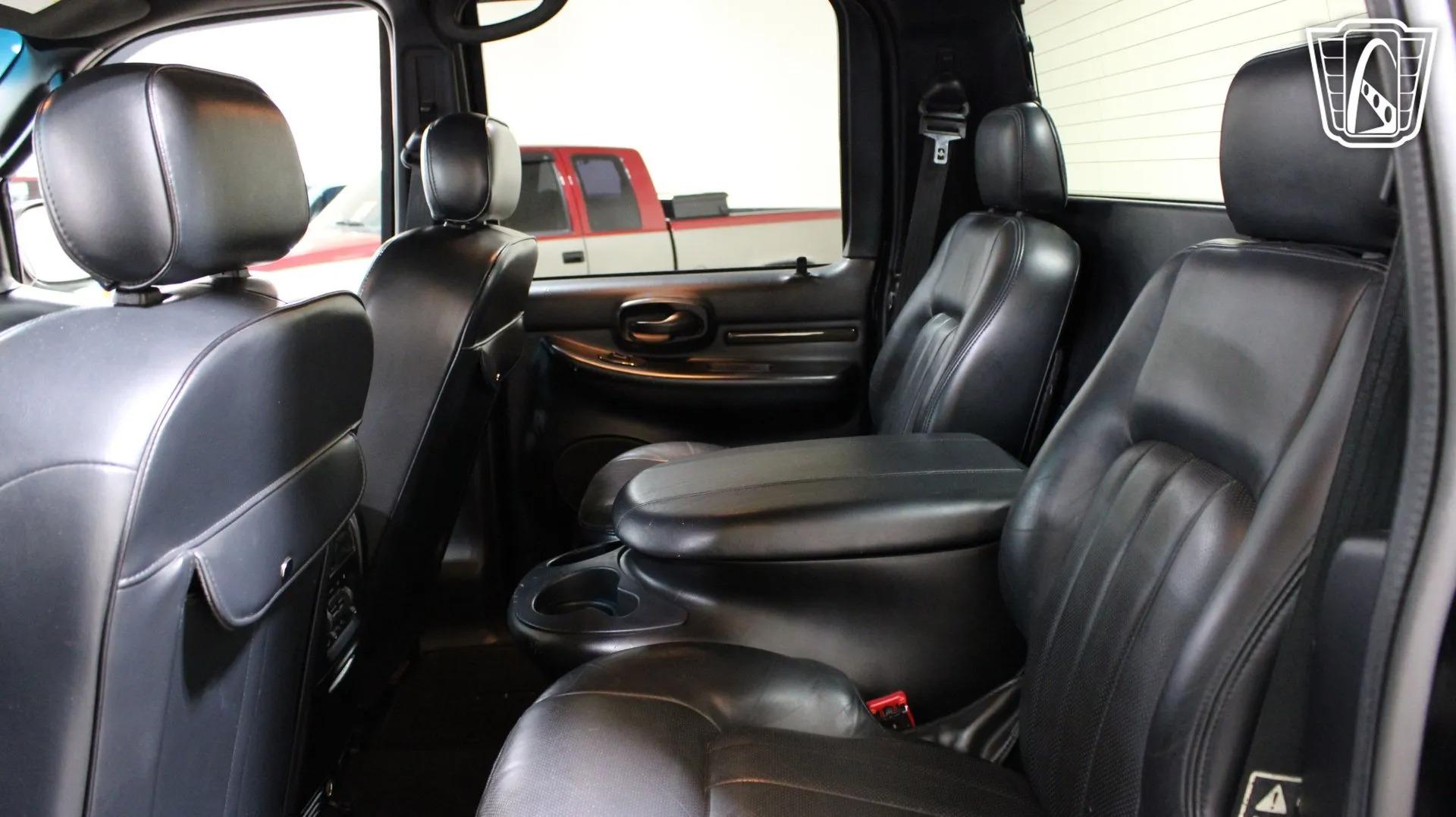 2002 Lincoln Blackwood