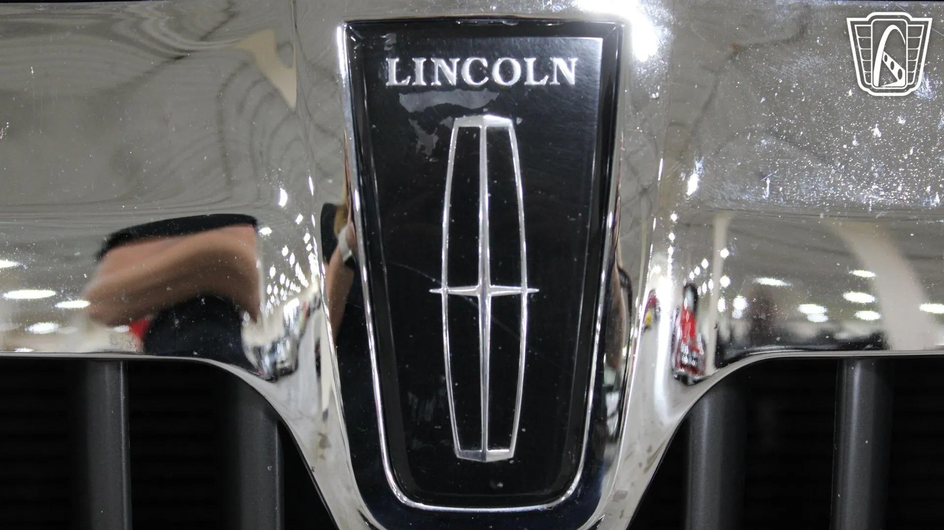 2002 Lincoln Blackwood