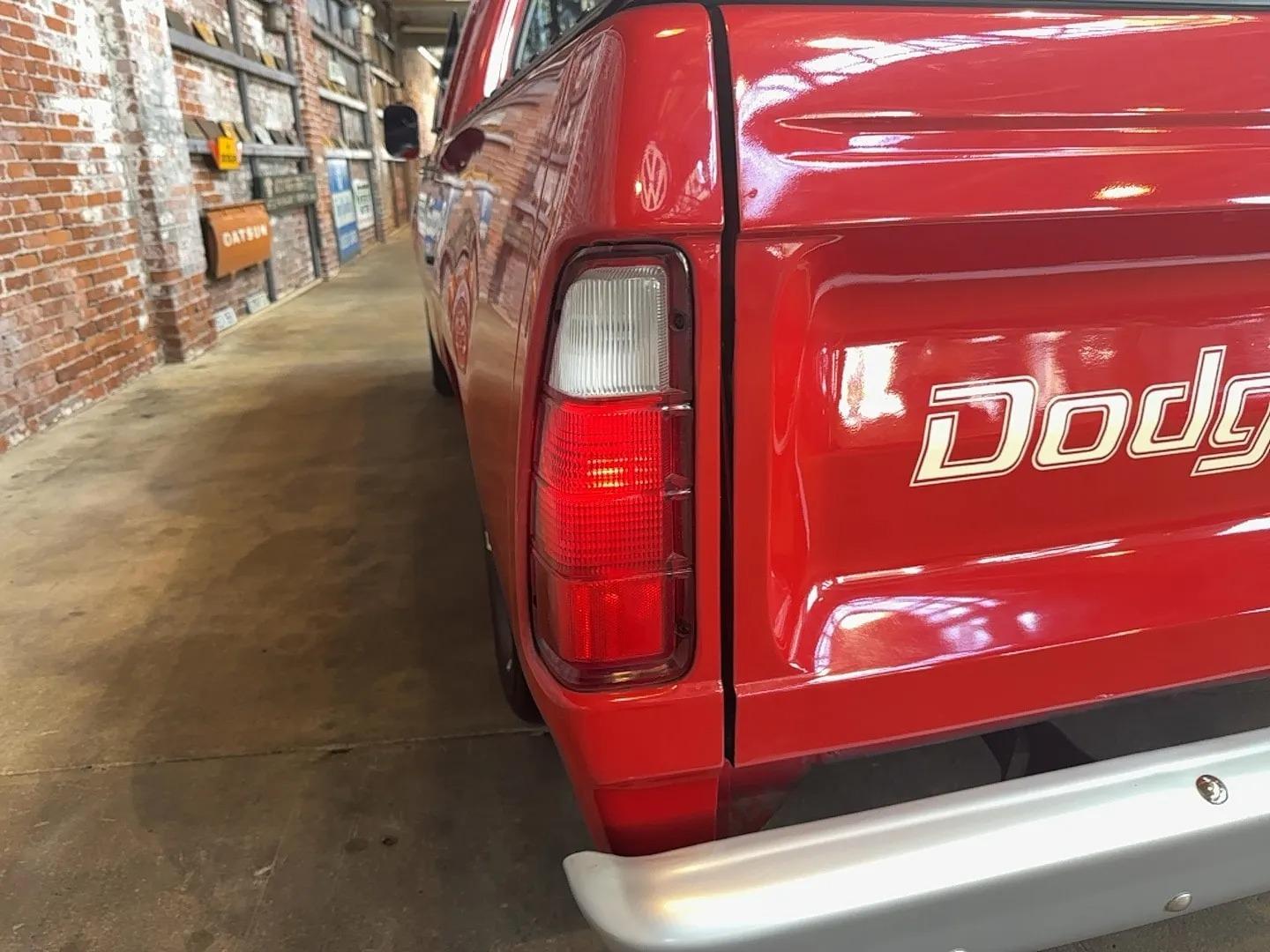 1979 Dodge D100