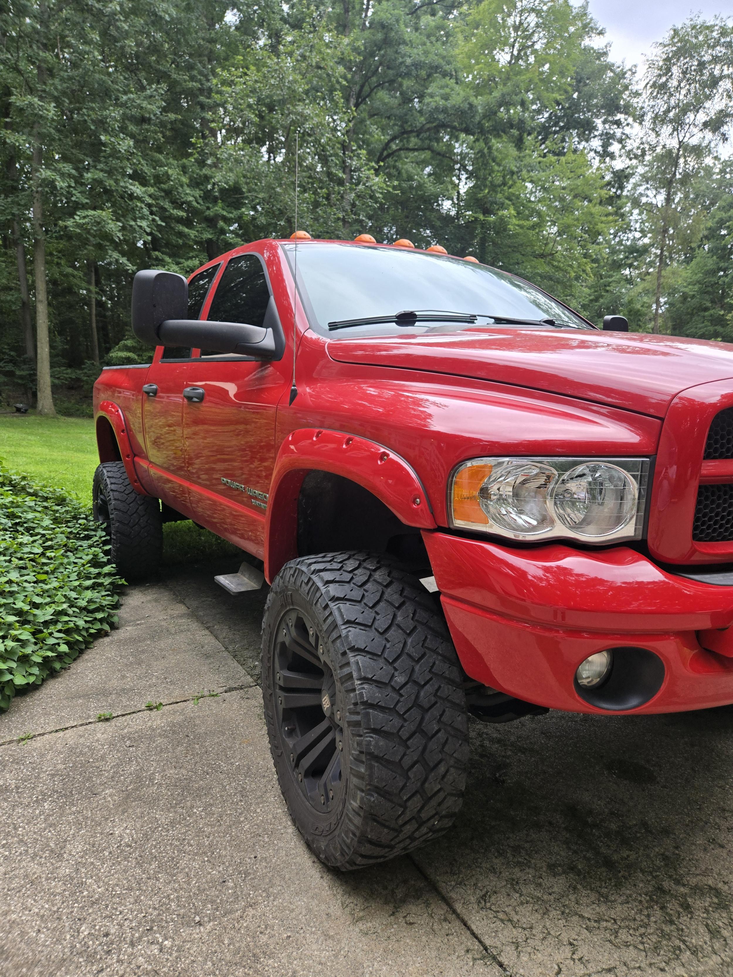 2005 Dodge Ram 2500 Power Wagon - 3