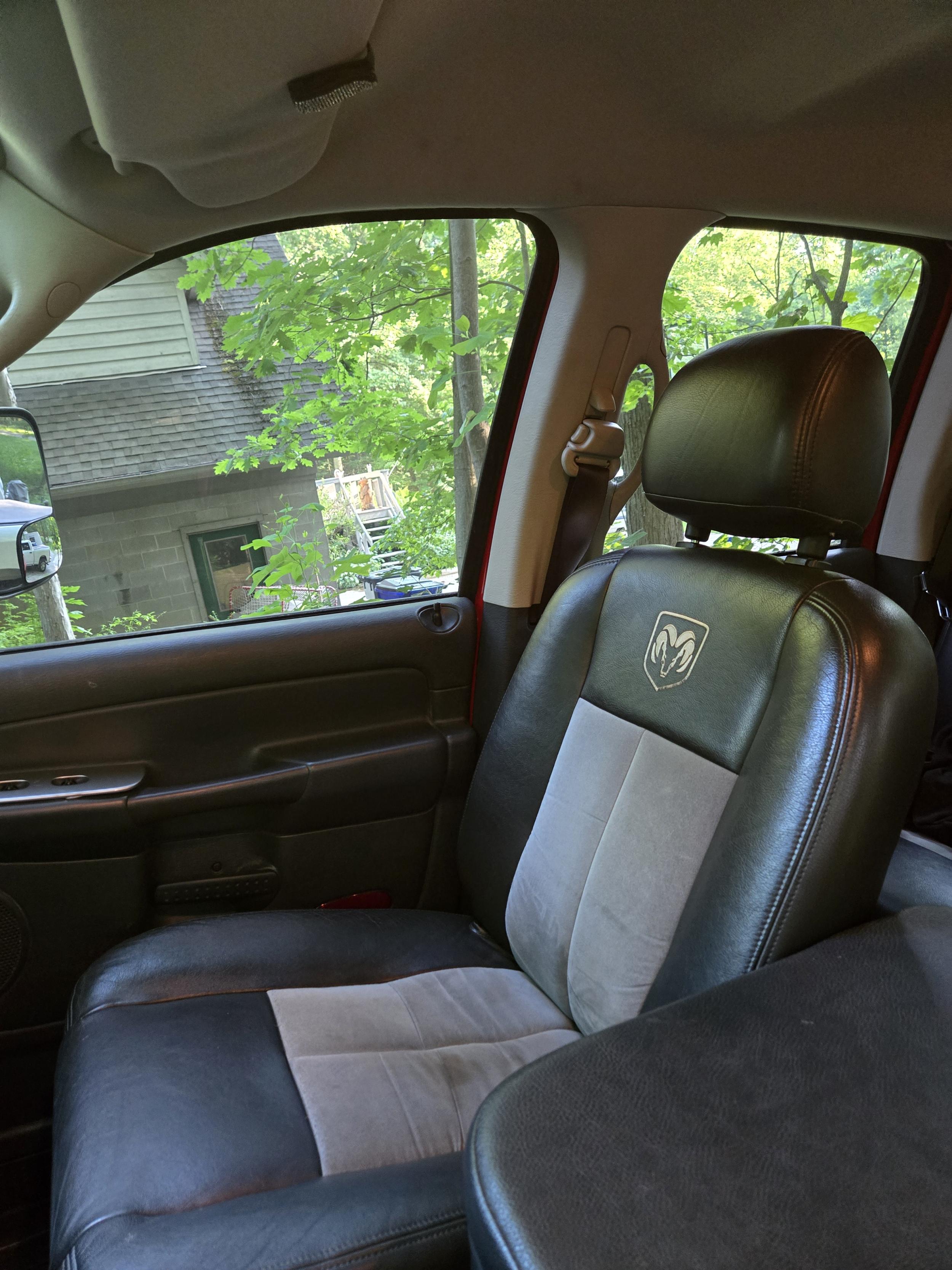 2005 Dodge Ram 2500 Power Wagon