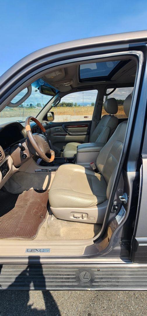 1999 Lexus LX470