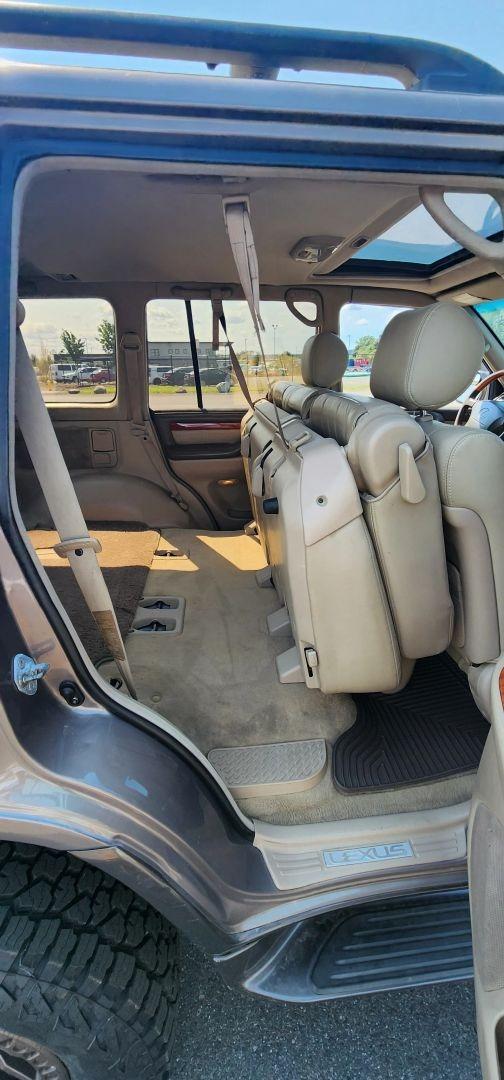 1999 Lexus LX470