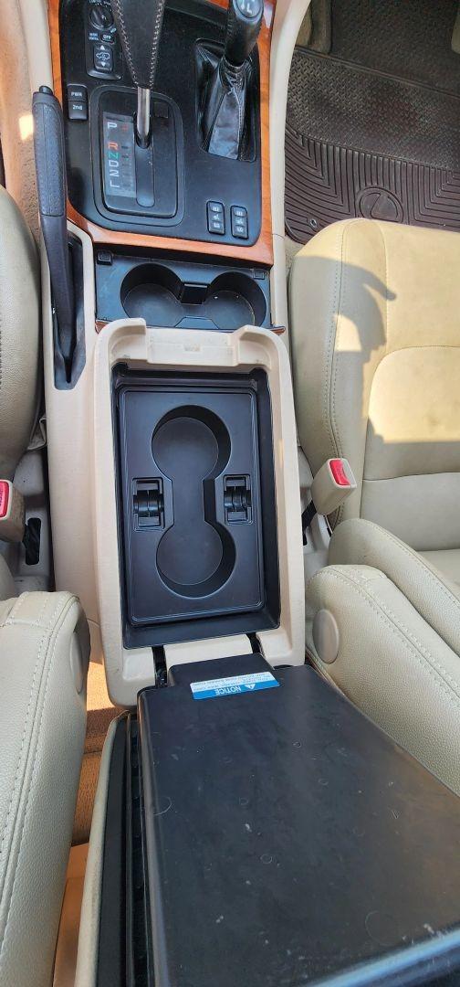 1999 Lexus LX470