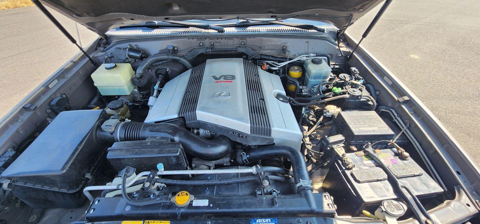 1999 Lexus LX470