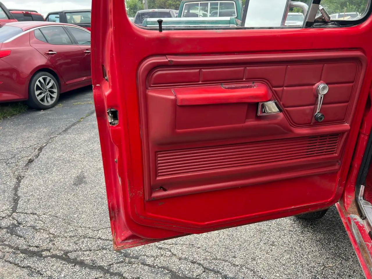 1976 Ford F-250 Crew Cab