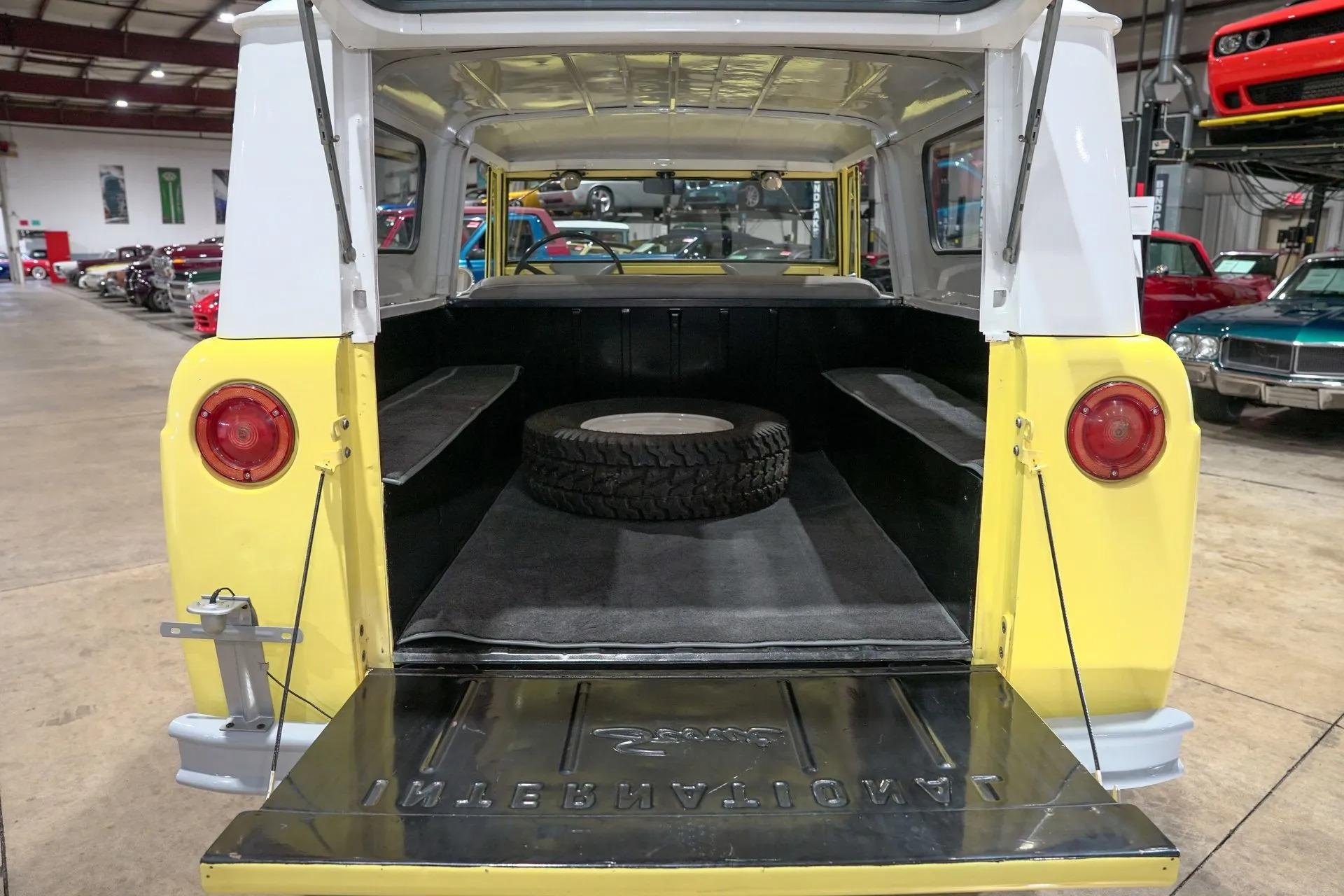 1963 International Scout 80