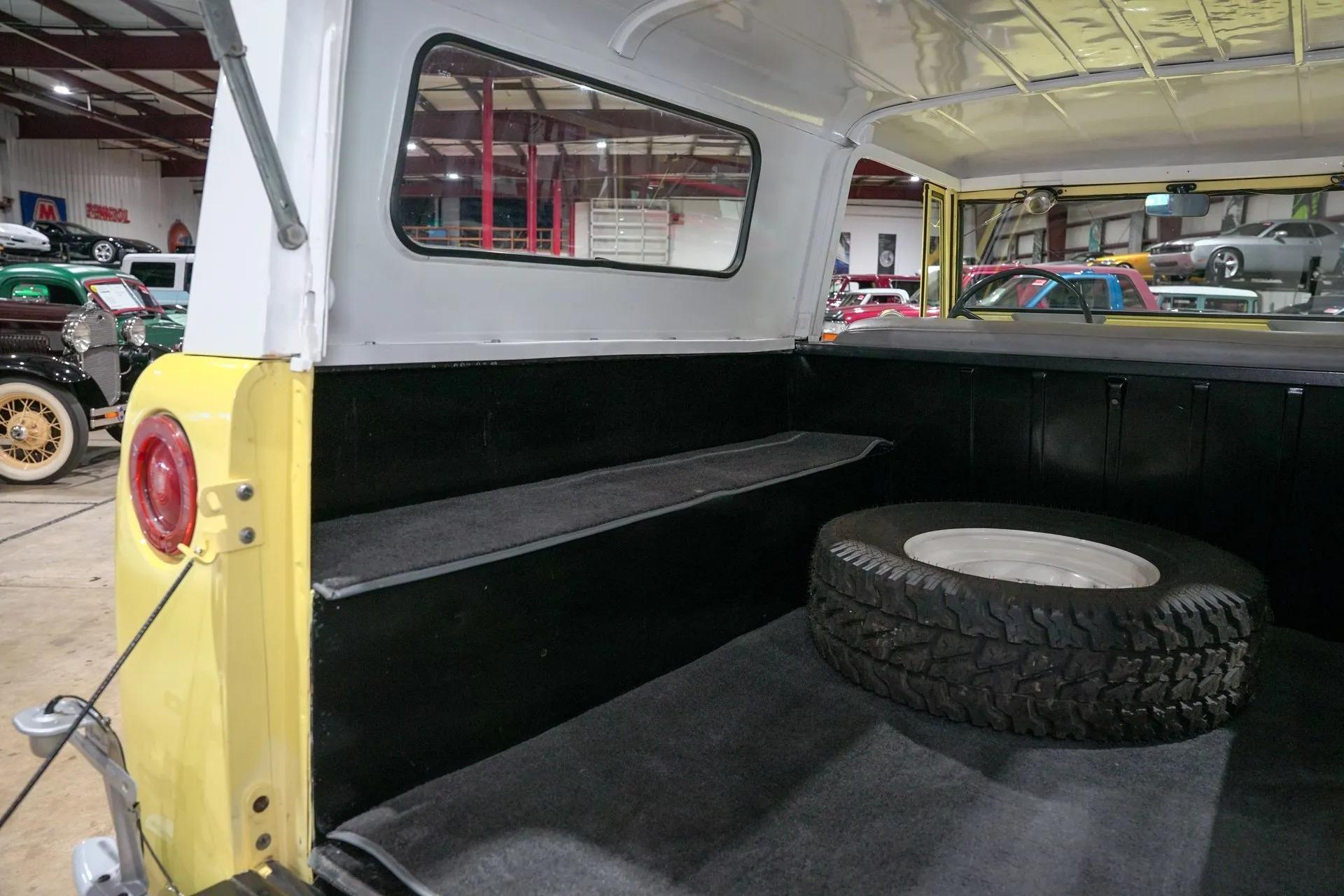 1963 International Scout 80
