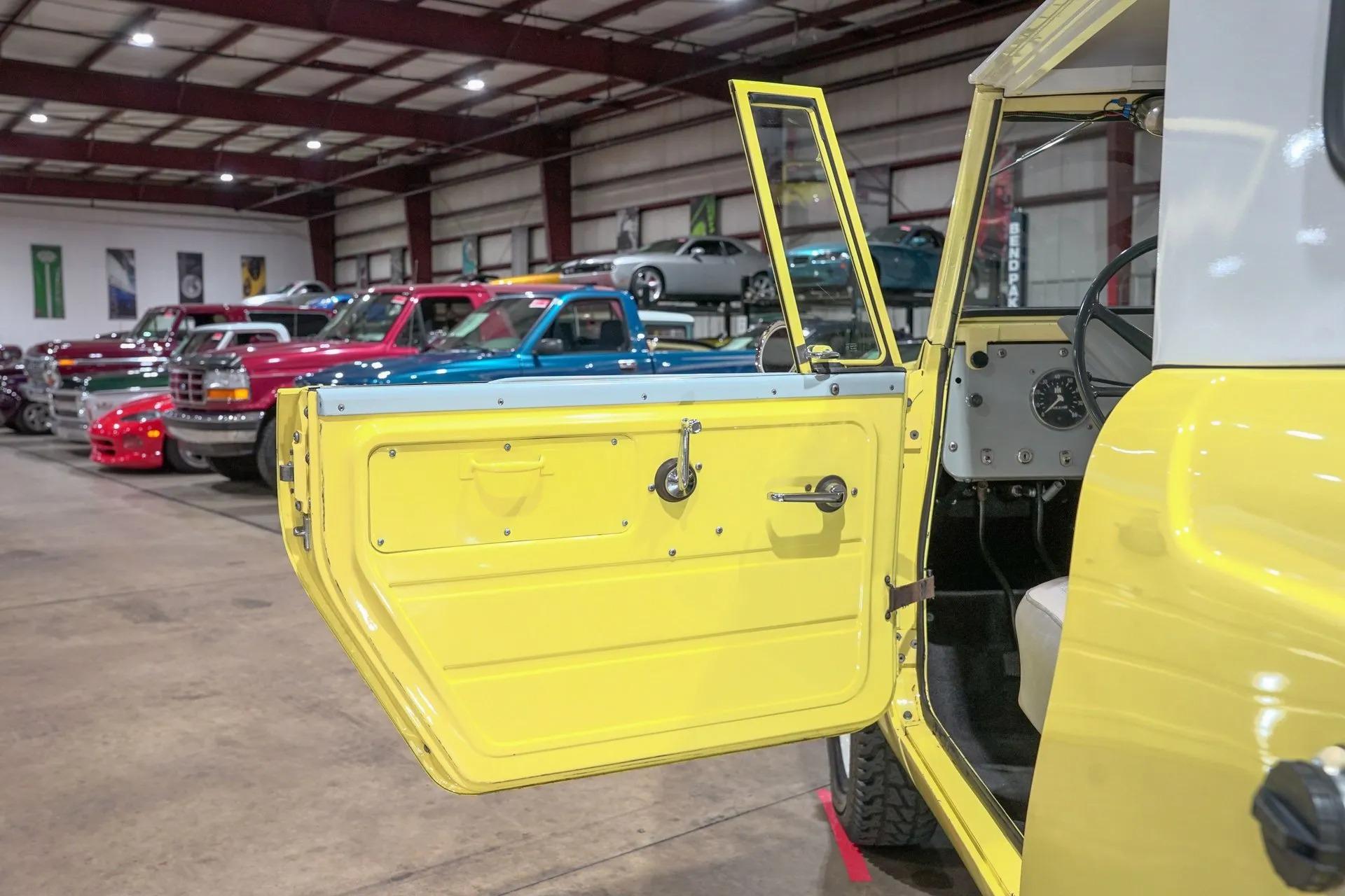 1963 International Scout 80