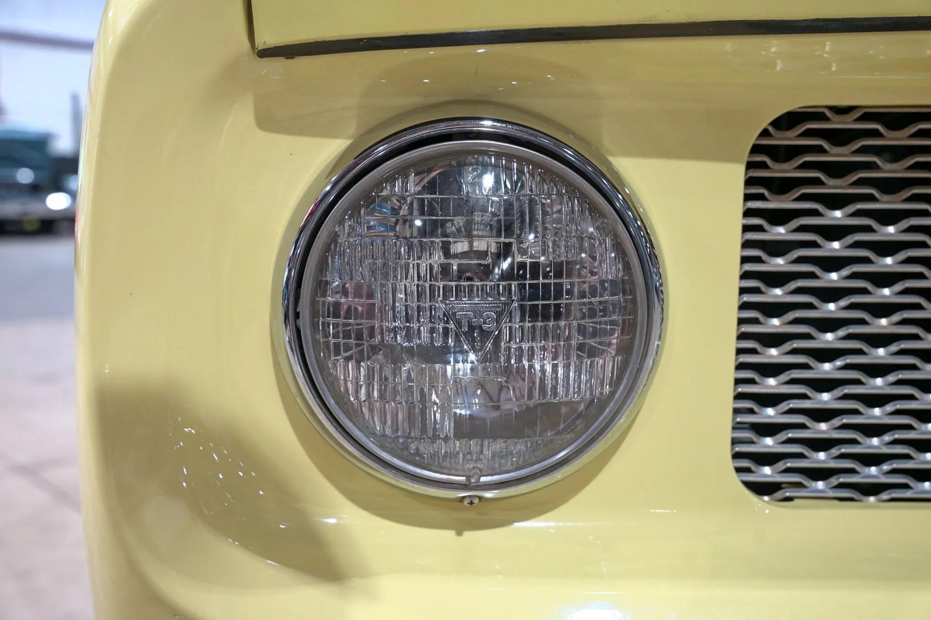 1963 International Scout 80
