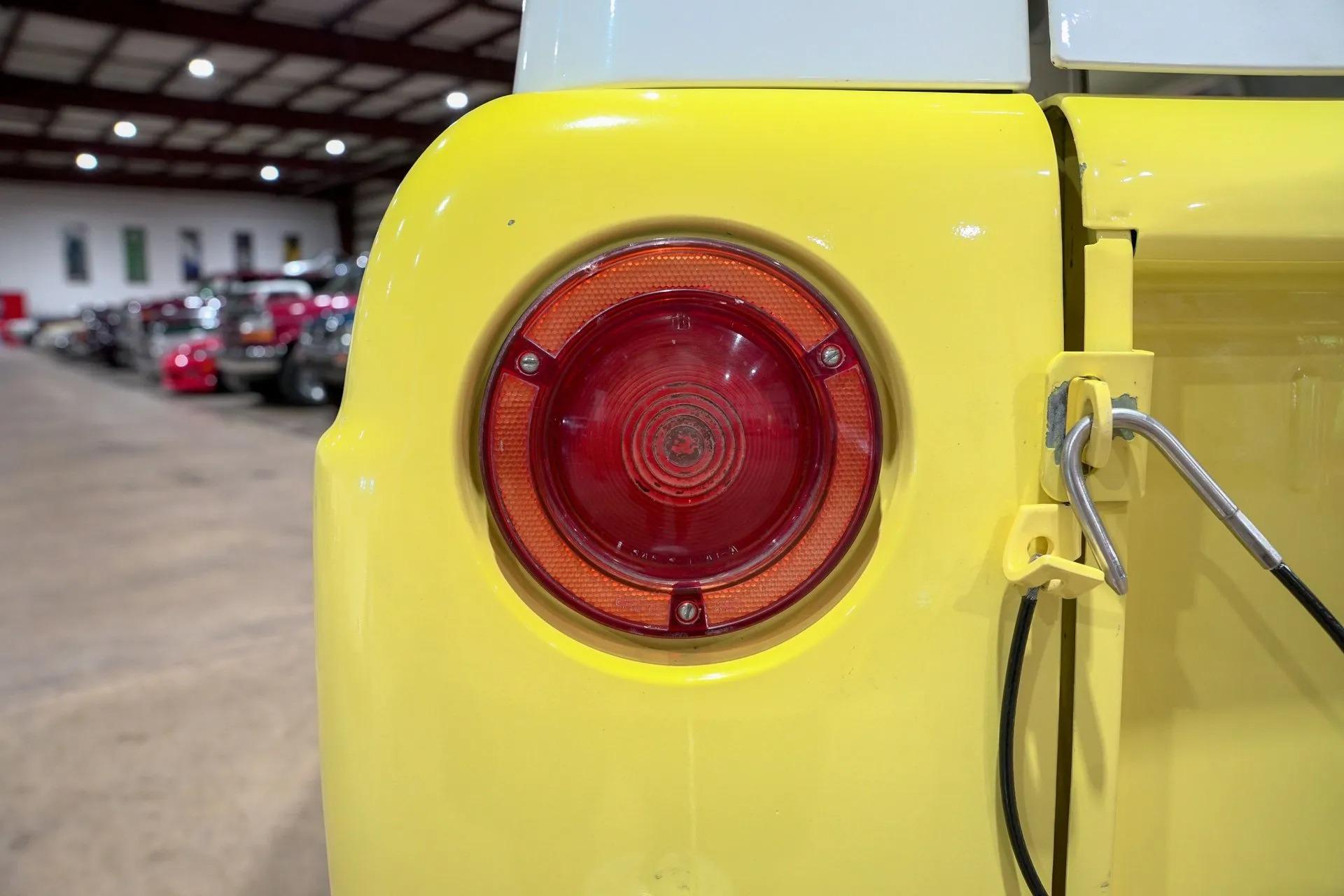 1963 International Scout 80