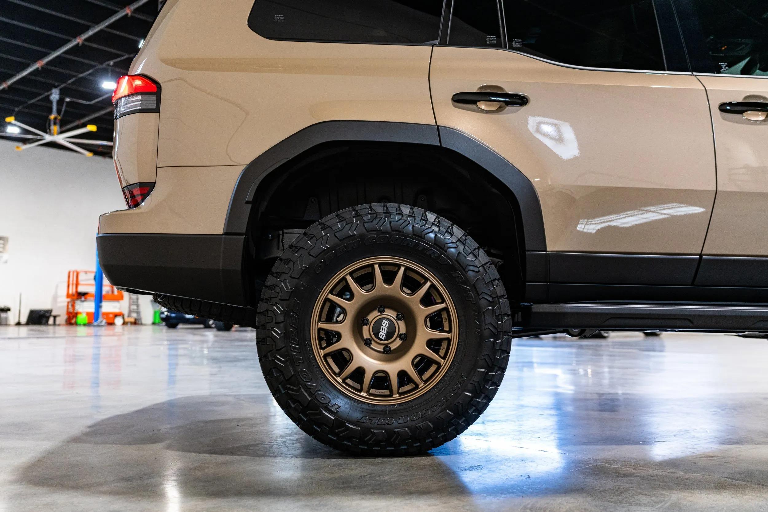 2026 Lexus GX 550 Overtrail+