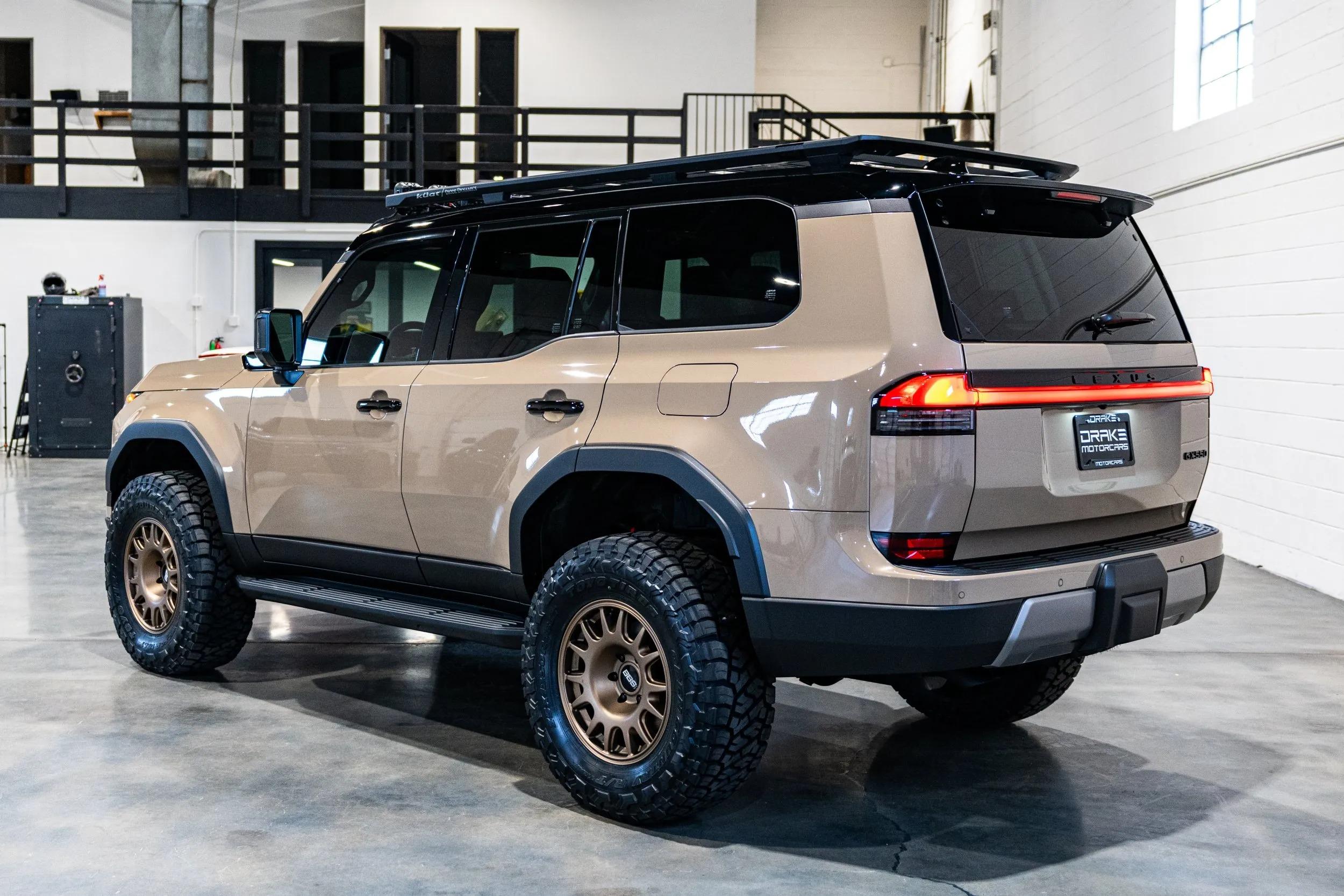 2026 Lexus GX 550 Overtrail+ - 3